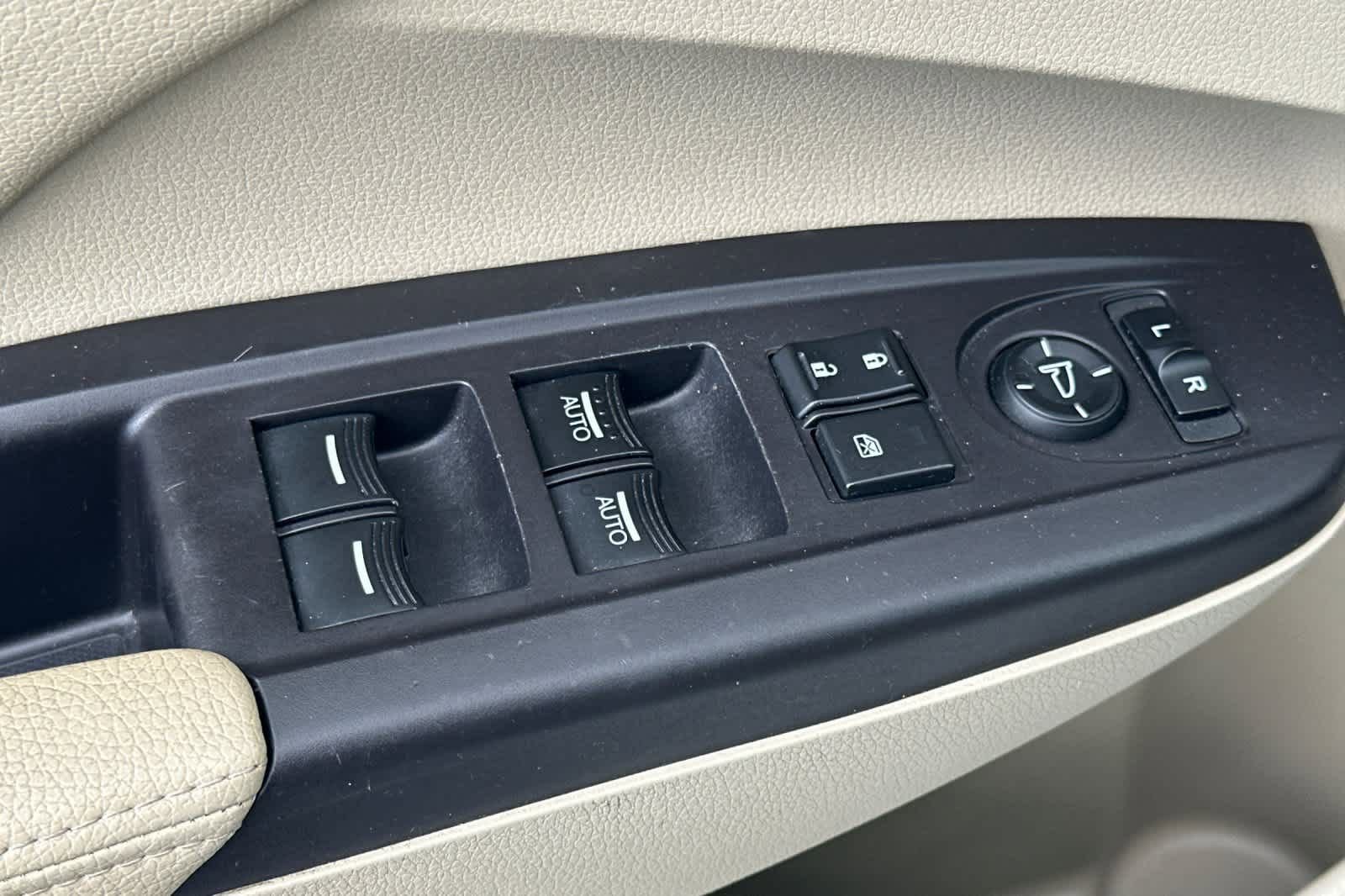 Used 2017 Acura RDX FWD image 13