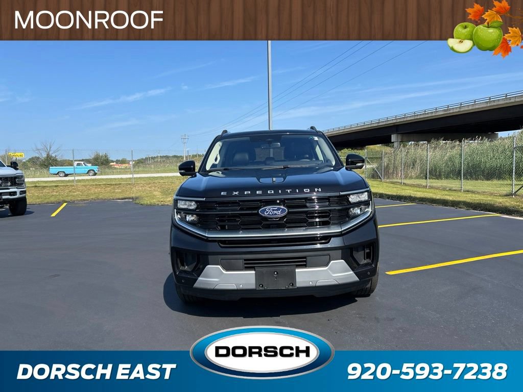 Certified 2025 Ford Expedition Max Platinum AWD/4WD image 2
