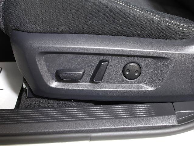 Used 2021 Nissan Rogue SV image 18