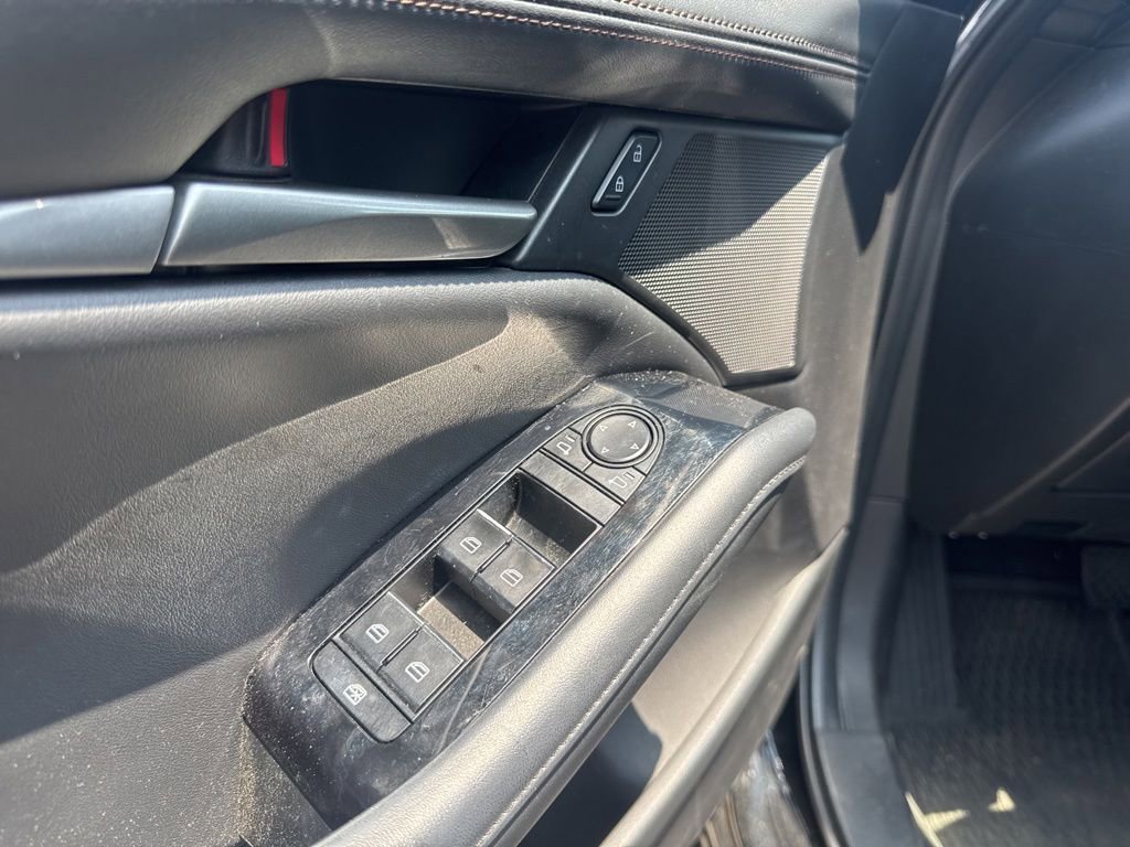 Used 2024 MAZDA MAZDA3 s FWD image 36