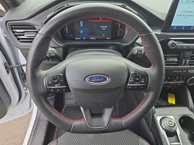 Certified 2023 Ford Escape ST-Line w/ Equipment Group 301A FWD image 17