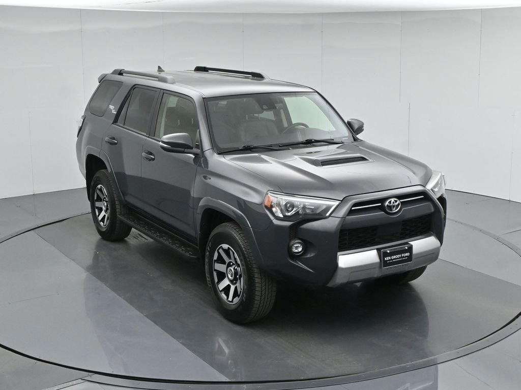 Used 2024 Toyota 4Runner TRD Off-Road Premium image 4
