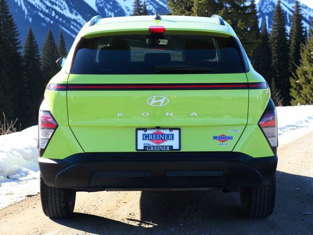 Used 2025 Hyundai Kona SEL image 3