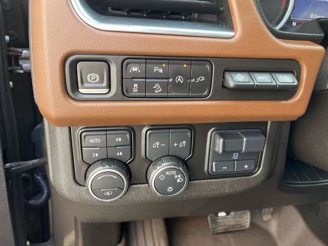 Used 2021 Chevrolet Tahoe High Country AWD/4WD image 18