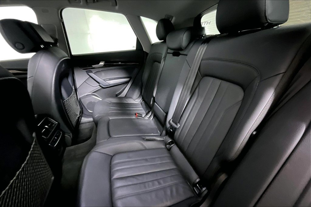 Used 2019 Audi Q5 2.0T Premium AWD/4WD image 21