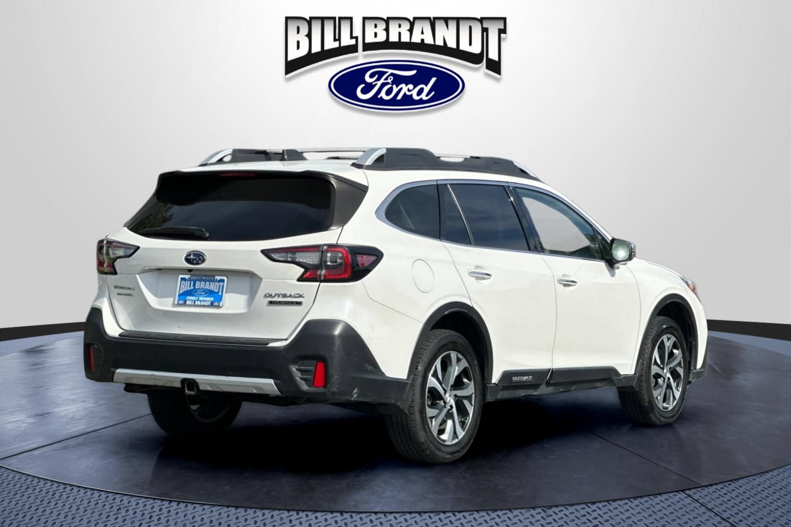 Used 2021 Subaru Outback Touring XT AWD/4WD image 3