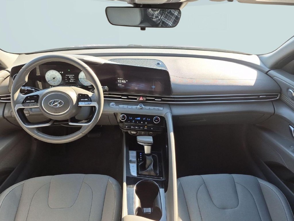 Used 2023 Hyundai Elantra SEL w/ Convenience Package FWD image 20