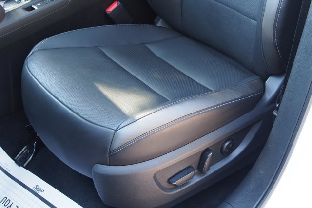 Used 2025 INFINITI QX50 Luxe AWD/4WD image 19