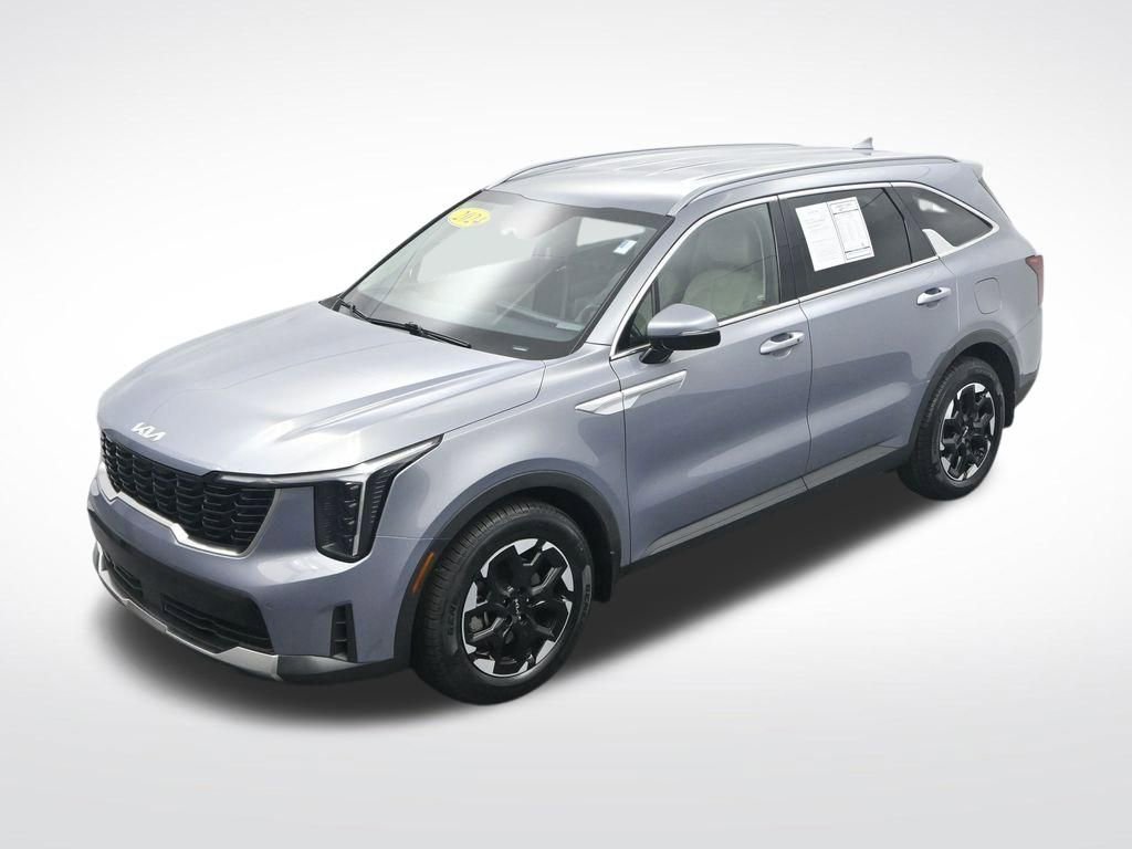 Used 2024 Kia Sorento S FWD image 23