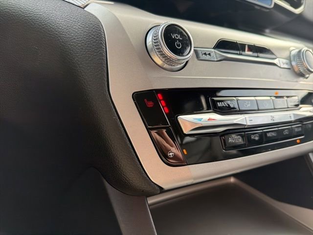 Certified 2022 Ford Explorer XLT w/ Equipment Group 202A image 37