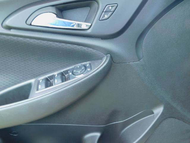 Used 2023 Chevrolet Malibu LT FWD image 15