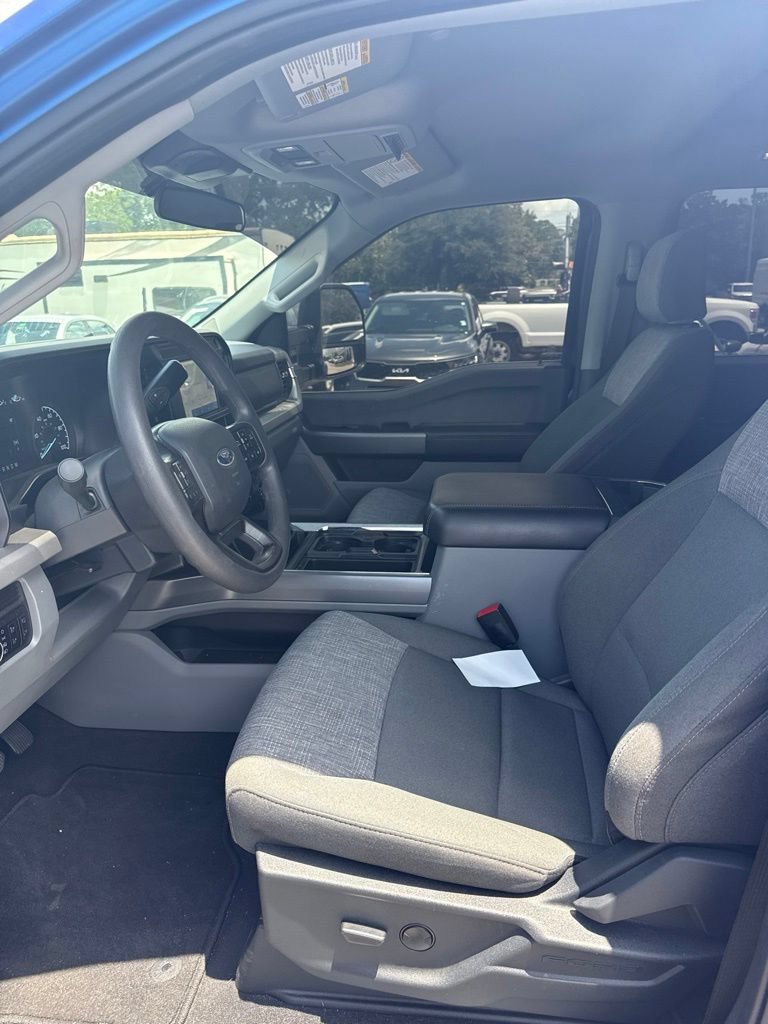 Certified 2025 Ford F350 XLT w/ 360-Degree Camera Package AWD/4WD image 7