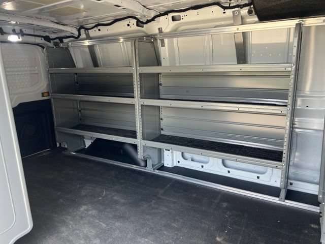 Certified 2025 Ford Transit 250 Low Roof w/ Exterior Upgrade Package RWD image 4