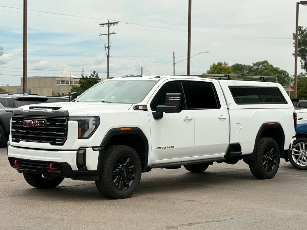 Used 2024 GMC Sierra 2500 AT4 w/ AT4 Premium Plus Package AWD/4WD image 45