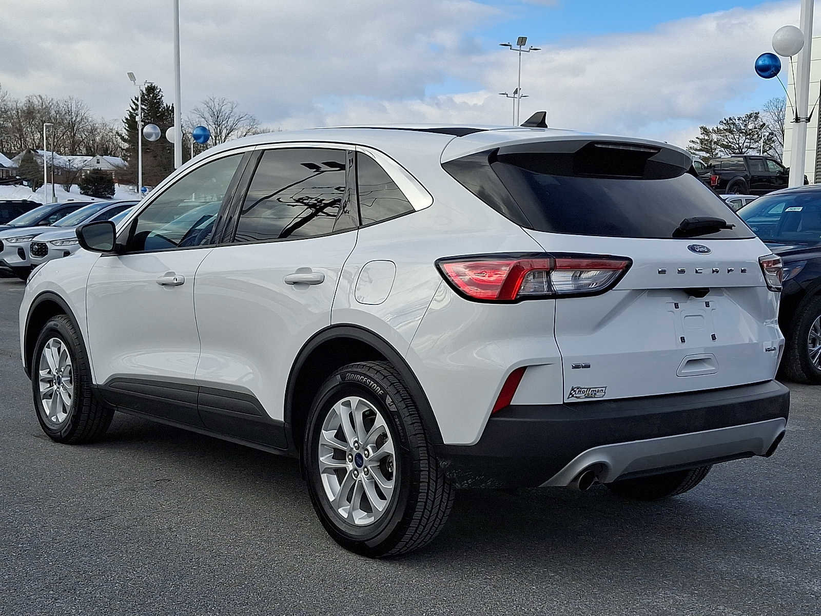 Certified 2022 Ford Escape SE image 2