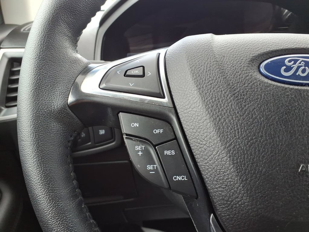 Certified 2023 Ford Edge SEL AWD/4WD image 15