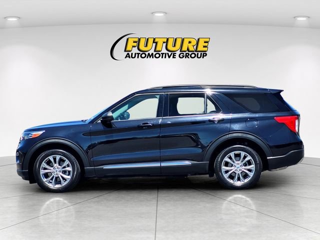Certified 2021 Ford Explorer XLT w/ Equipment Group 202A AWD/4WD image 7