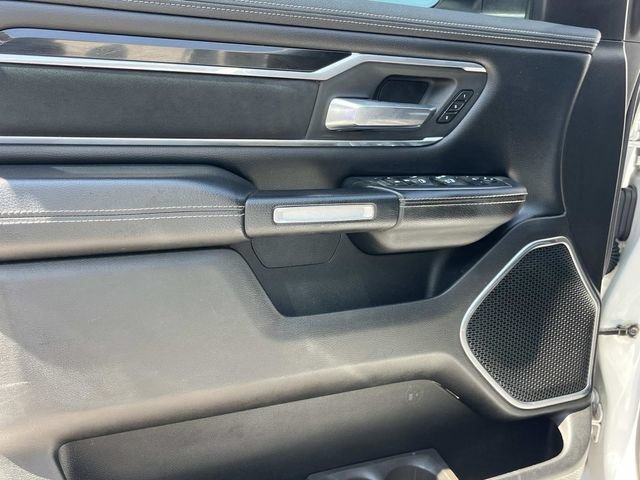 Used 2019 RAM 1500 Laramie w/ Sport Appearance Package AWD/4WD image 31