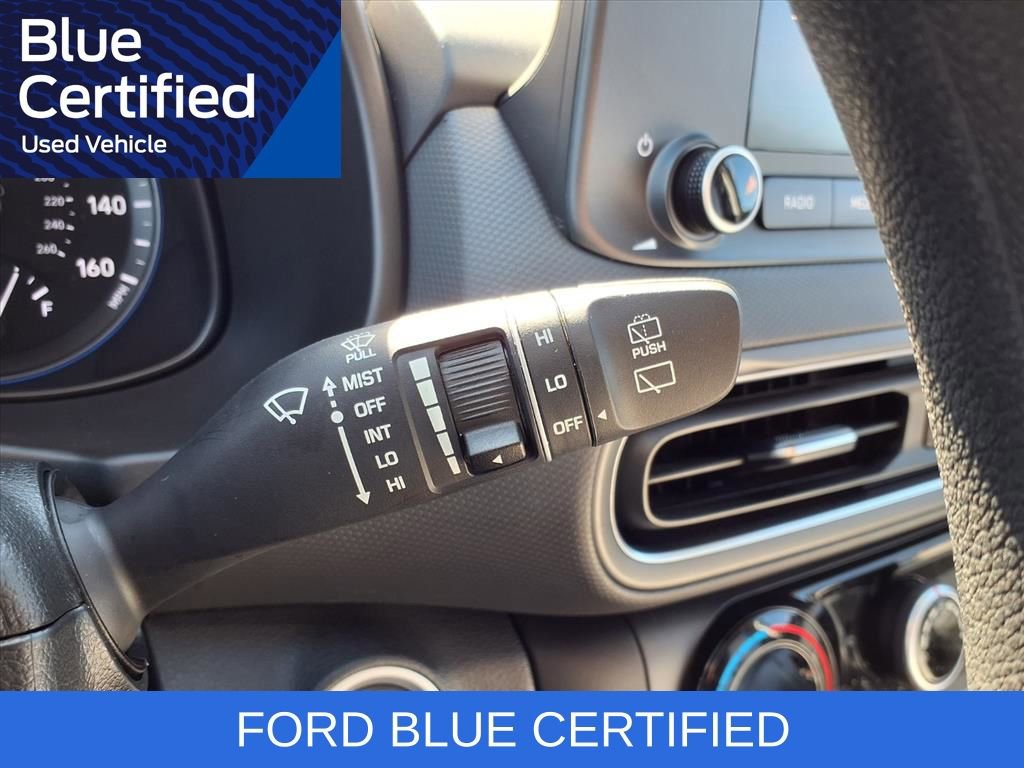 Used 2023 Hyundai Kona SEL image 18