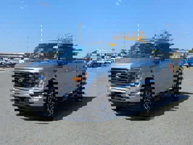 Certified 2022 Ford F150 XLT w/ Equipment Group 302A High image 8