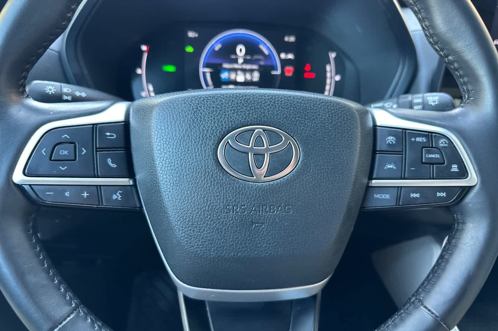 Used 2024 Toyota Grand Highlander AWD Hybrid image 24