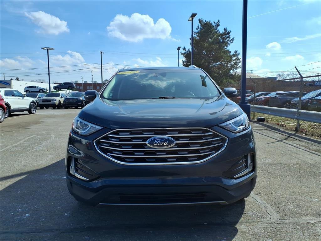 Certified 2019 Ford Edge SEL w/ Equipment Group 201A image 6