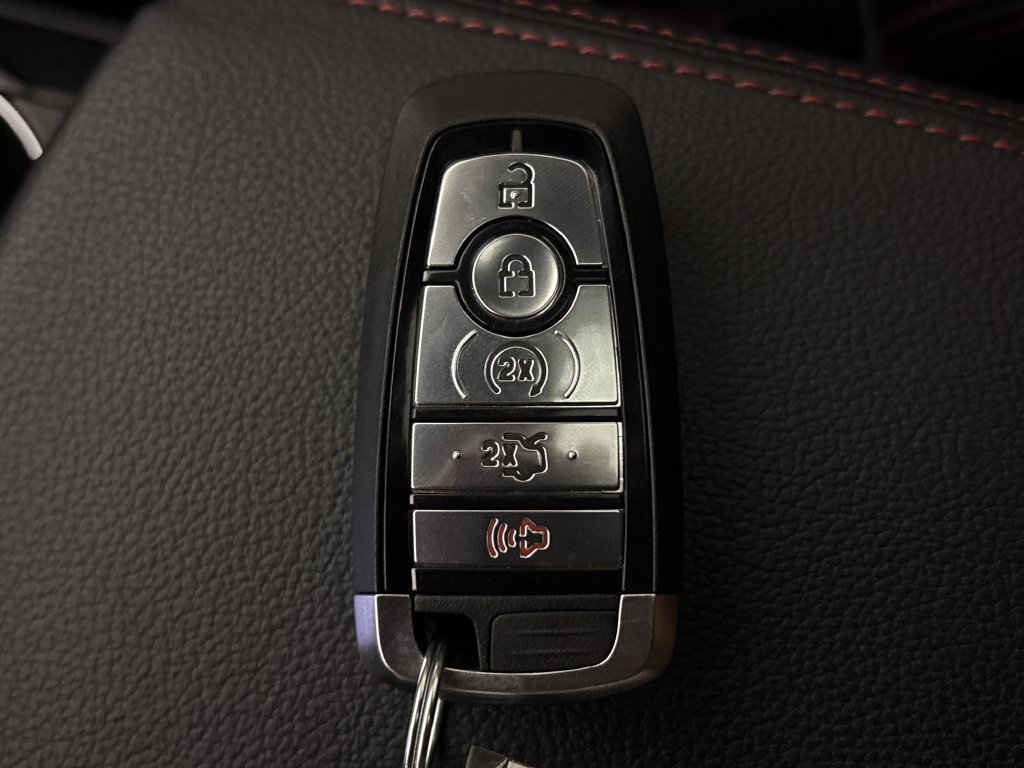 Certified 2018 Ford Explorer Sport w/ Ford Safe & Smart Package AWD/4WD image 34