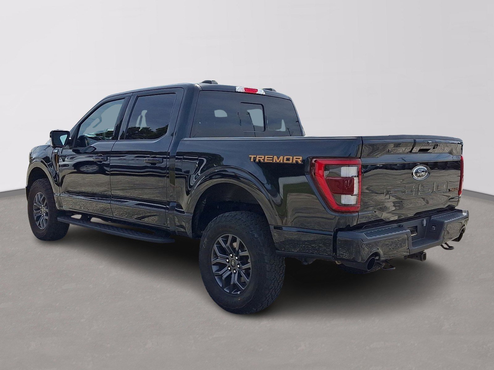 Certified 2023 Ford F150 Tremor w/ Equipment Group 402A High image 4