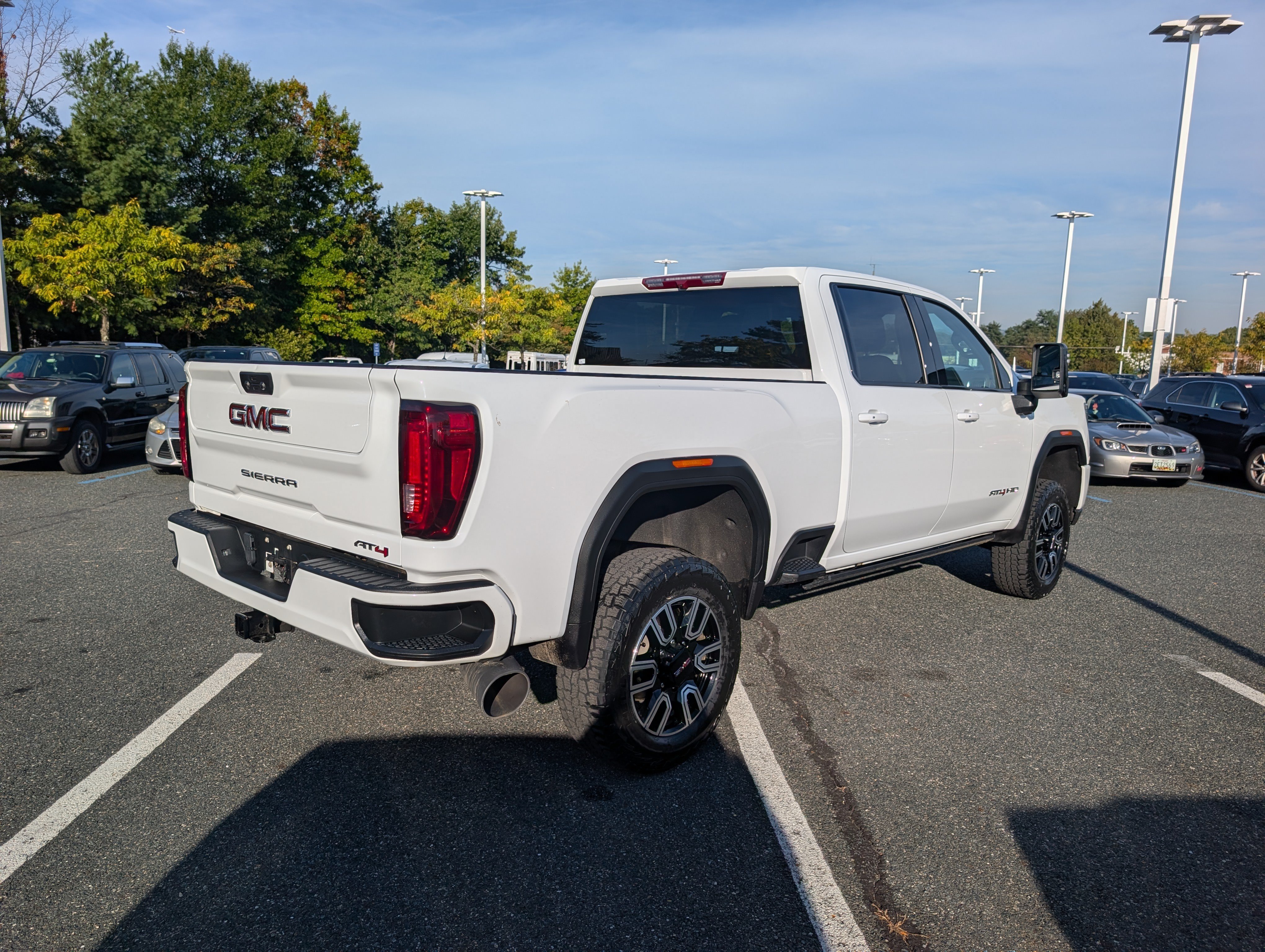 Used 2021 GMC Sierra 3500 AT4 w/ Gooseneck/5TH Wheel Package AWD/4WD image 4
