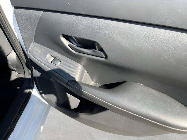 Used 2024 Nissan Sentra SV w/ All-Weather Package FWD image 10