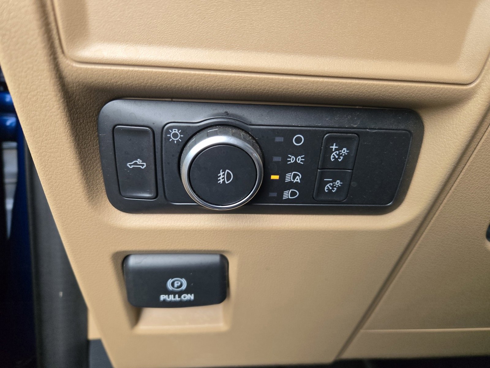 Certified 2021 Ford F150 XLT w/ Equipment Group 301A Mid image 27