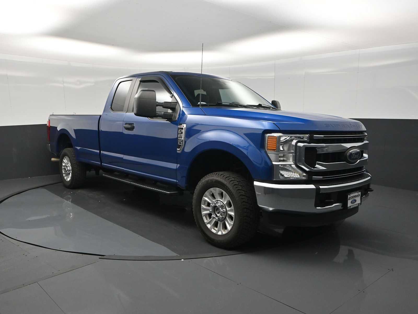 Certified 2022 Ford F250 XL w/ STX Appearance Package AWD/4WD image 2
