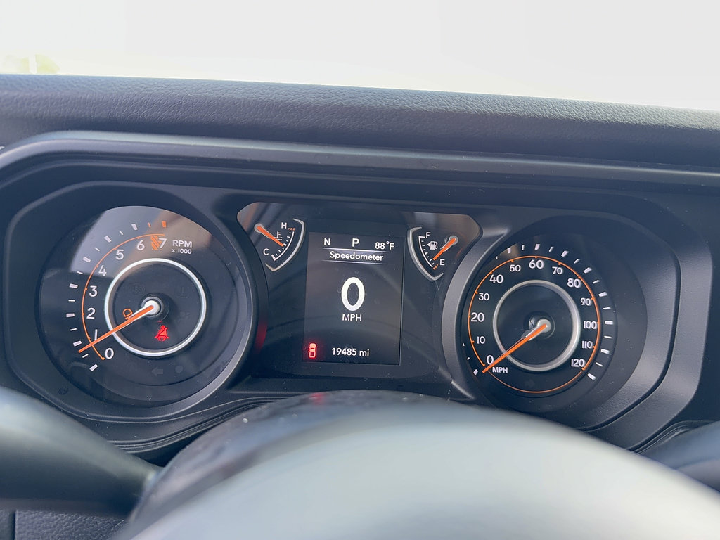 Used 2024 Jeep Gladiator Sport AWD/4WD image 13