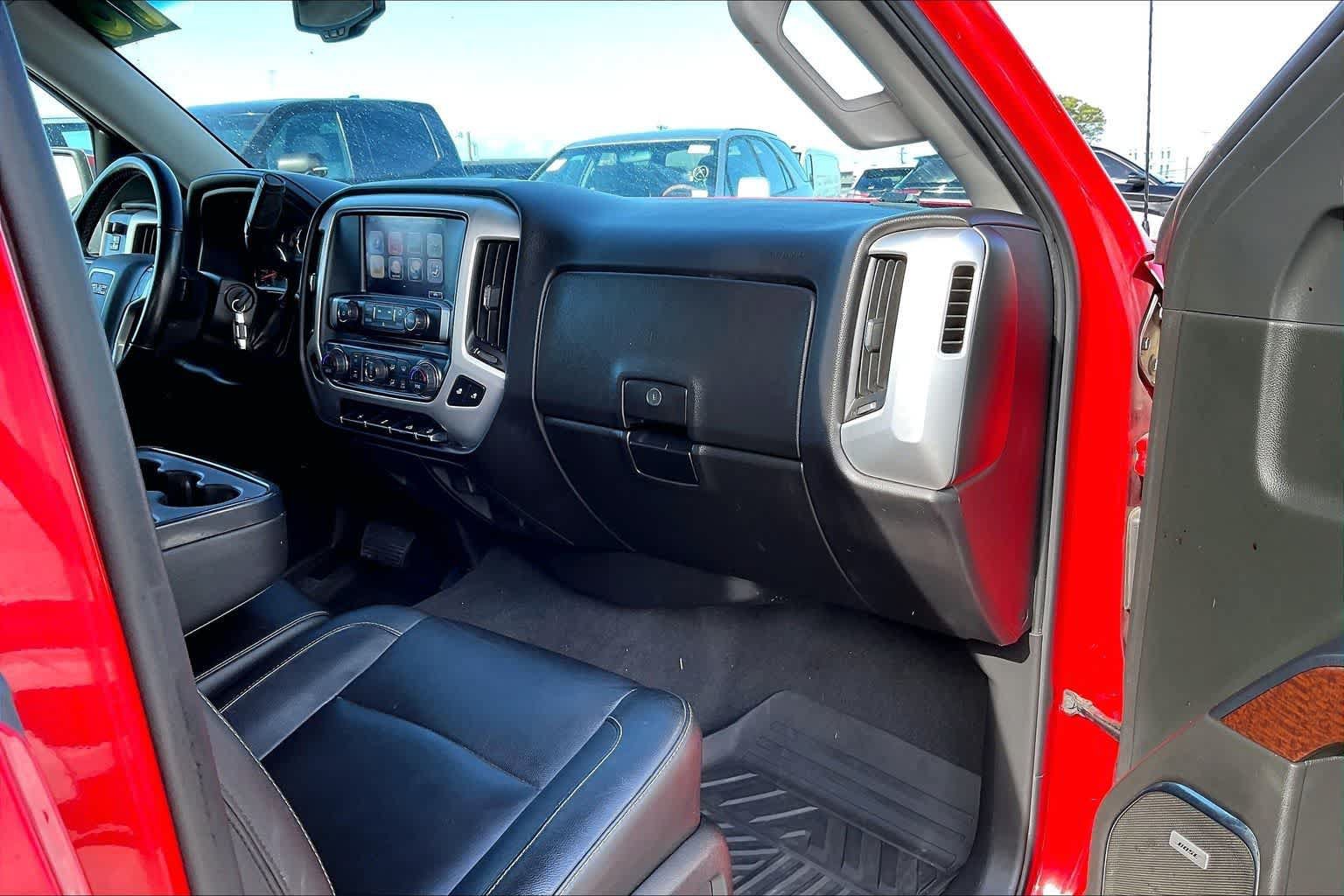 Used 2018 GMC Sierra 1500 SLT w/ SLT Premium Package AWD/4WD image 23