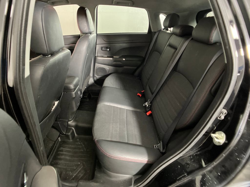 Used 2022 Mitsubishi Outlander Sport SE image 25