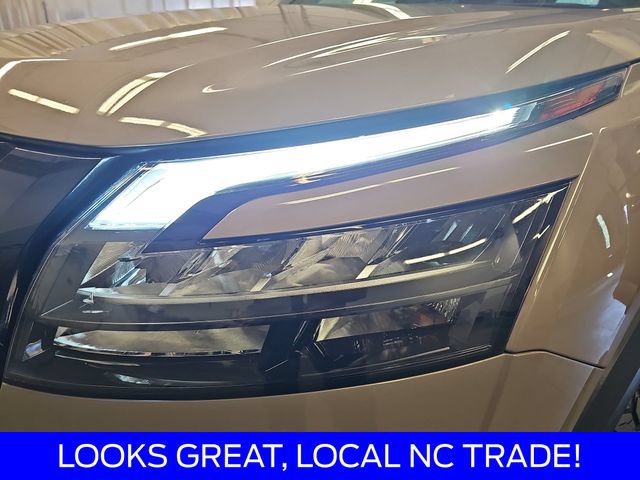 Used 2024 Nissan Pathfinder Rock Creek AWD/4WD image 28