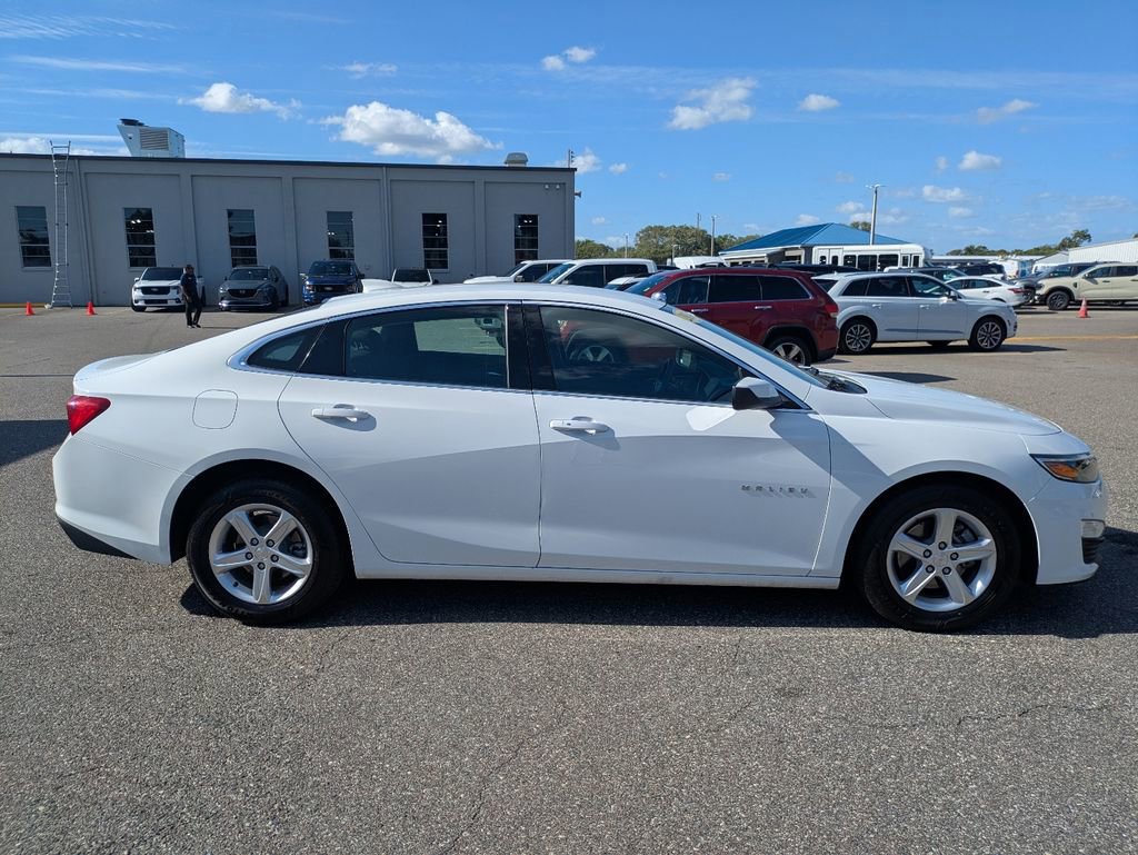 Used 2024 Chevrolet Malibu LT image 7