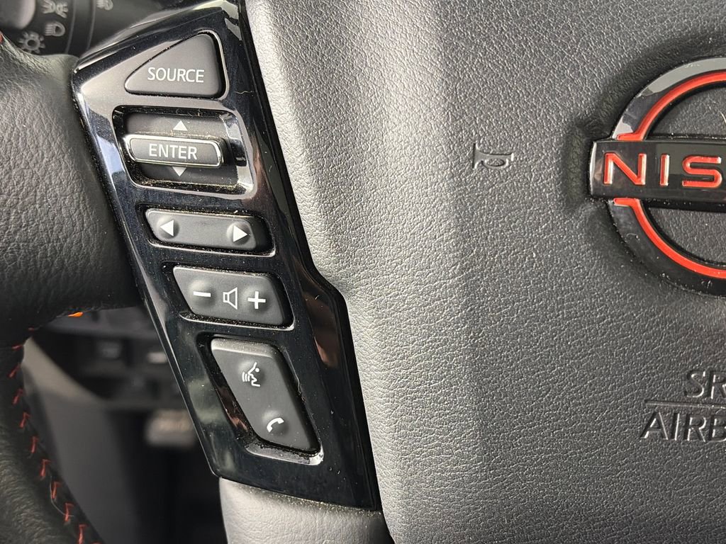 Used 2023 Nissan Frontier PRO-4X w/ Pro-4X Premium Package AWD/4WD image 17