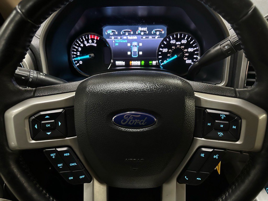 Certified 2022 Ford F250 Lariat w/ Chrome Package image 36