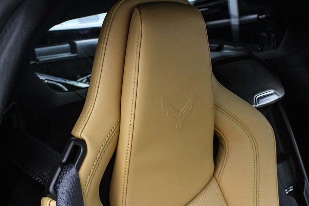 Used 2020 Chevrolet Corvette Stingray Preferred Cpe w/ 2LT Preferred Equipment Group image 40