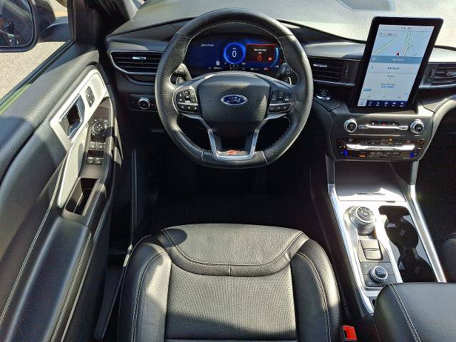 Certified 2020 Ford Explorer ST w/ Premium Technology Package AWD/4WD image 12
