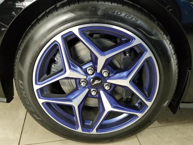 Certified 2025 Ford Mustang GT Premium w/ GT Performance Package image 27