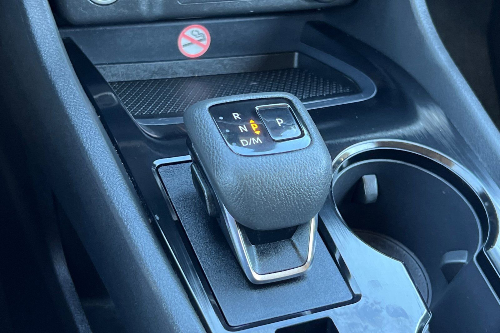 Used 2023 Nissan Rogue SV image 22