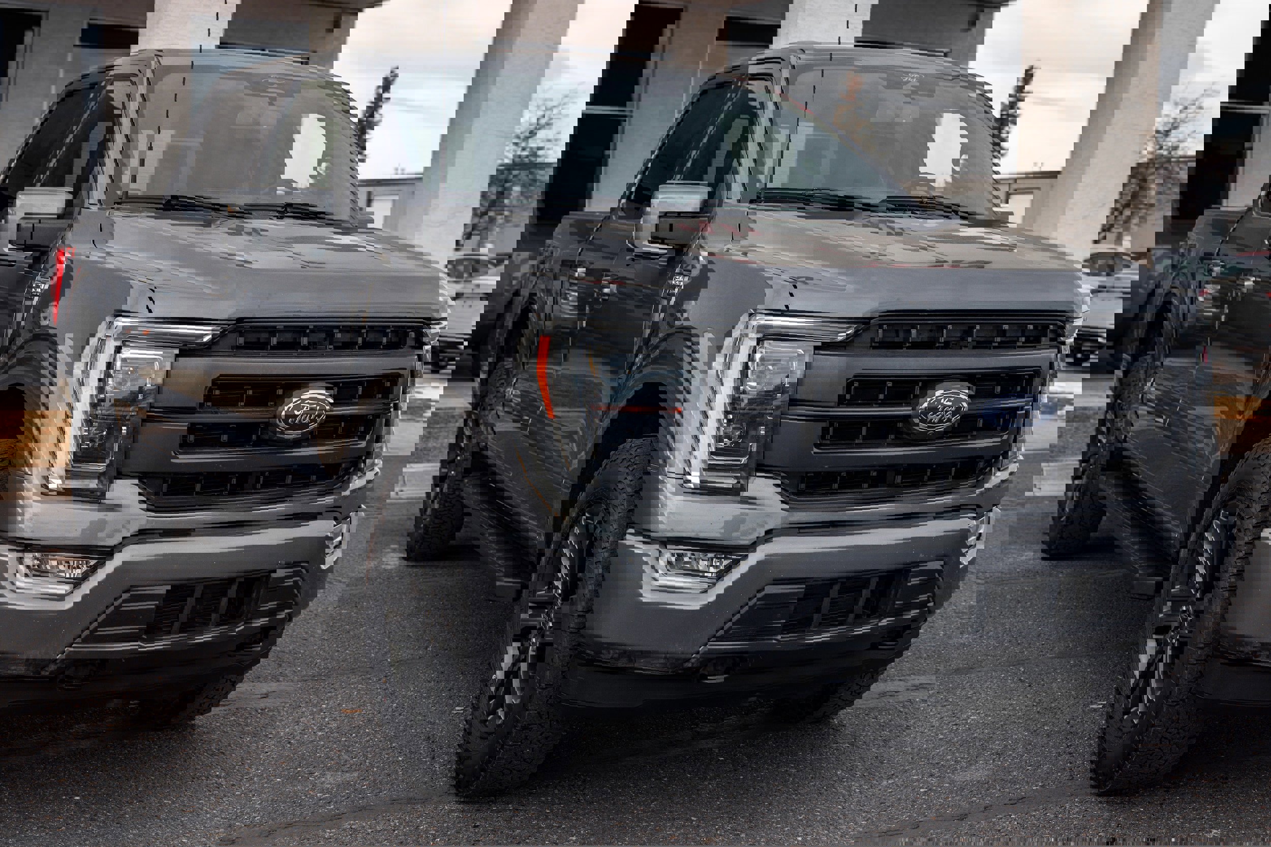 Certified 2021 Ford F150 Lariat w/ Equipment Group 502A High image 5