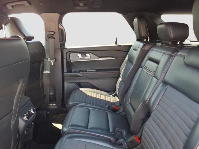 Certified 2025 Ford Explorer ST-Line w/ ST-Line Street Pack AWD/4WD image 8