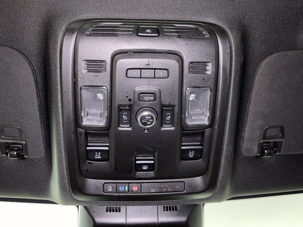 Used 2023 Cadillac Escalade Premium Luxury RWD image 23