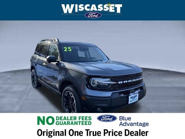 Certified 2025 Ford Bronco Sport Outer Banks w/ Outer Banks Tech Package+ AWD/4WD image 33