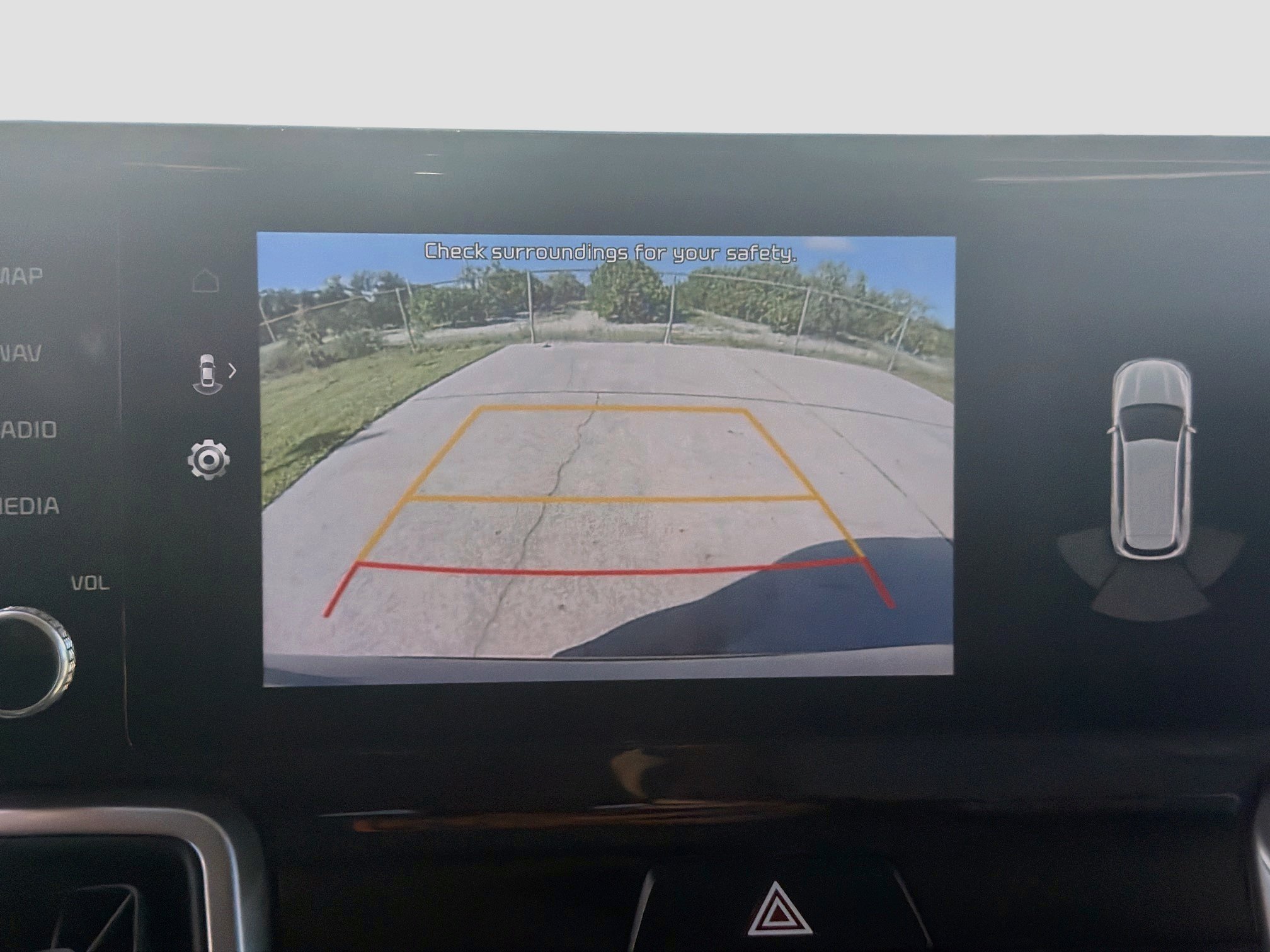 Used 2023 Kia Sorento S w/ Panoramic Sunroof Package AWD/4WD image 17