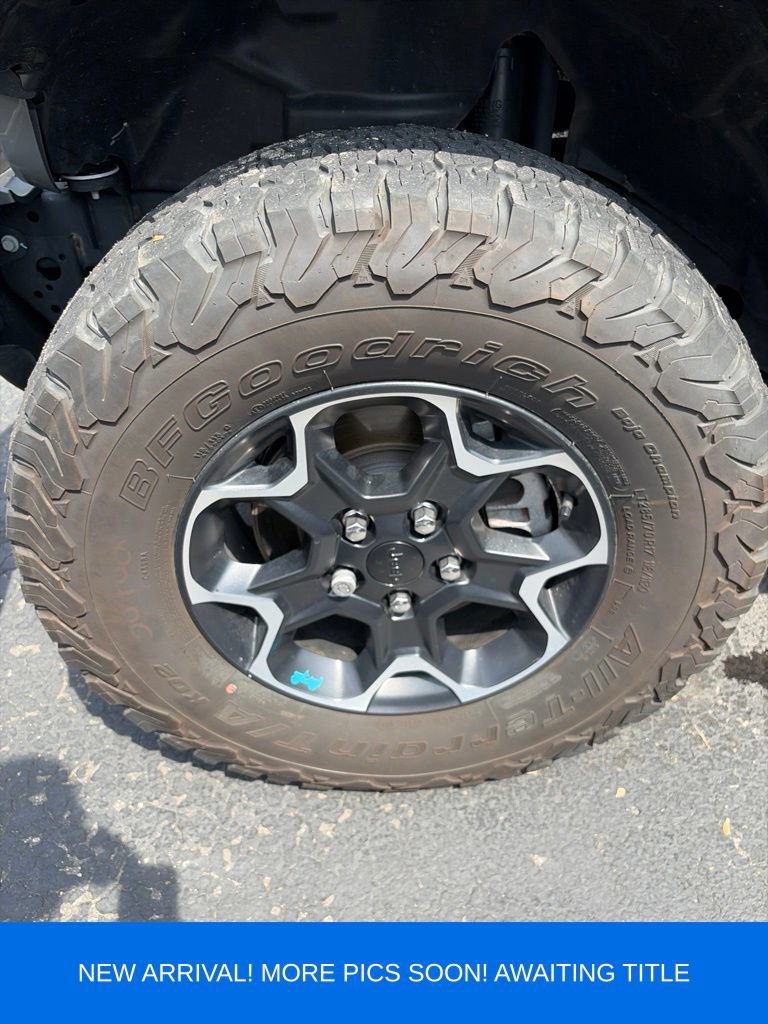 Used 2023 Jeep Wrangler Unlimited Rubicon 4xe w/ Cold Weather Group AWD/4WD image 7
