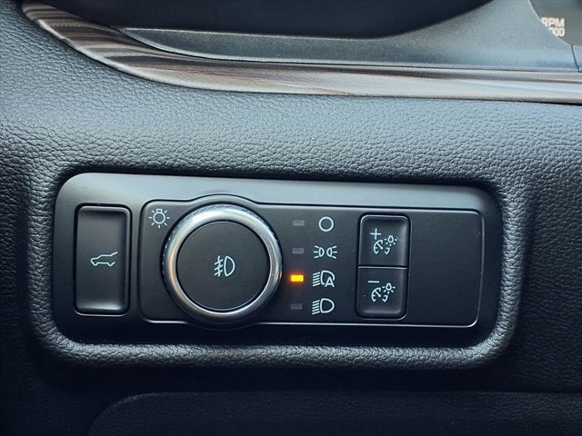 Certified 2023 Ford Explorer Limited w/ Limited Technology Package image 23